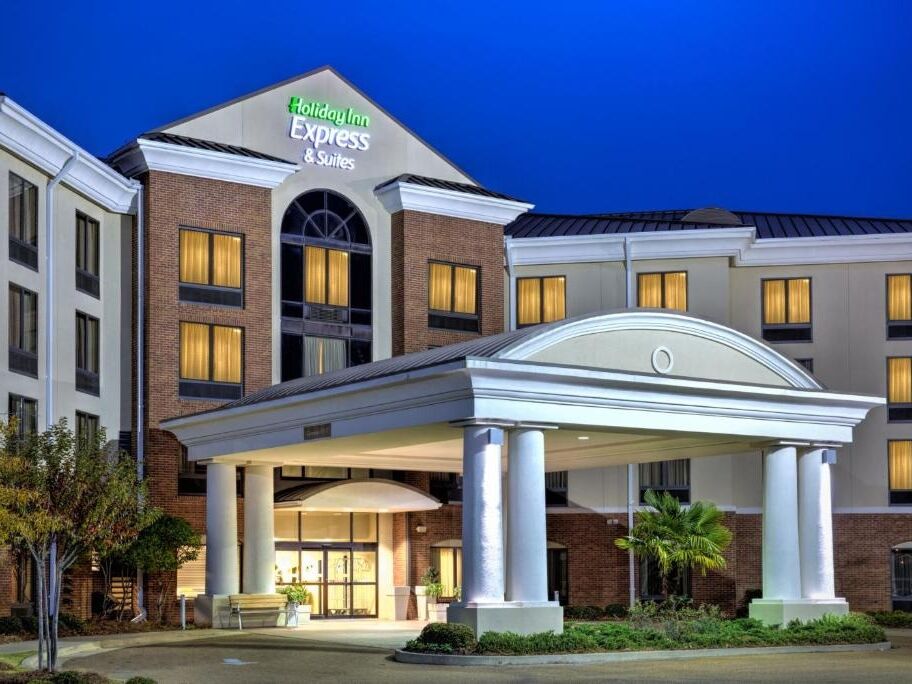 Picture of Holiday Inn Express & Suites Jackson - Flowood, an IHG Hotel