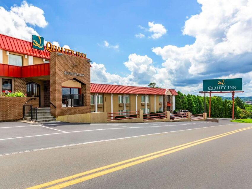 Picture of Quality Inn - East Stroudsburg POCONOS