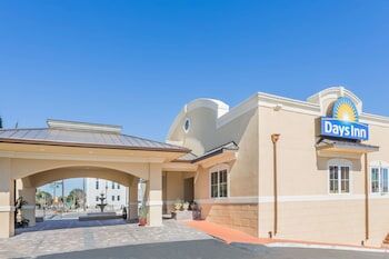 Picture of Days Inn by Wyndham Pensacola - Historic Downtown
