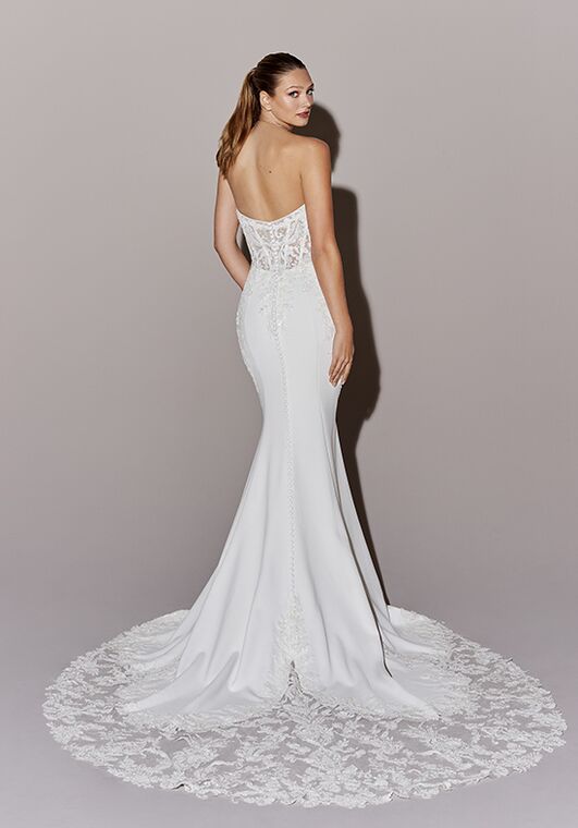 Justin Alexander Signature Zion Fit-and-Flare Wedding Dress - 5