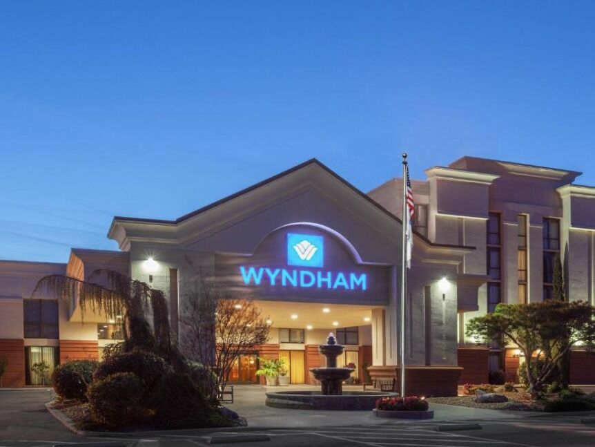 Picture of Wyndham Visalia