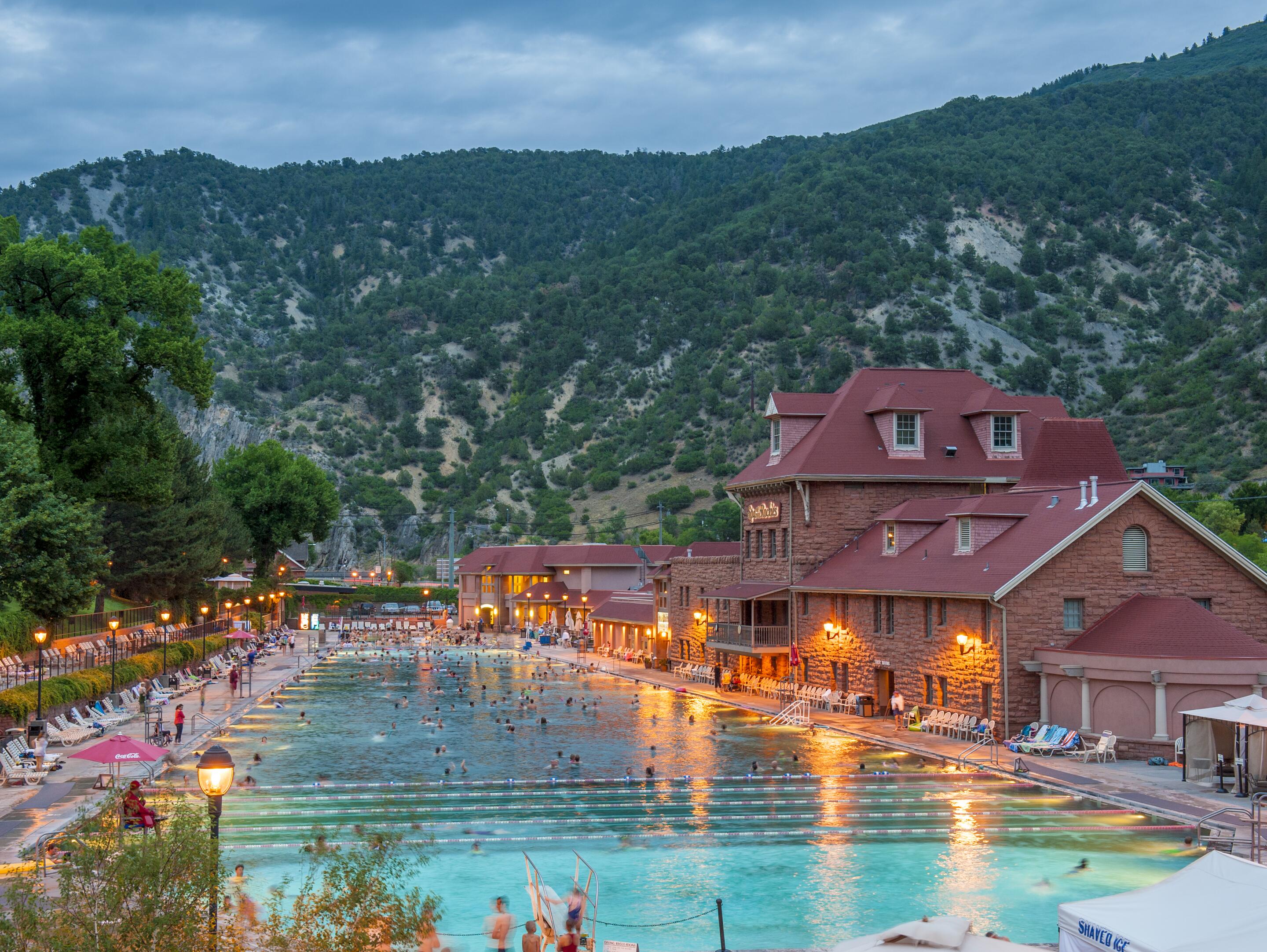 Picture of Glenwood Hot Springs Pool 