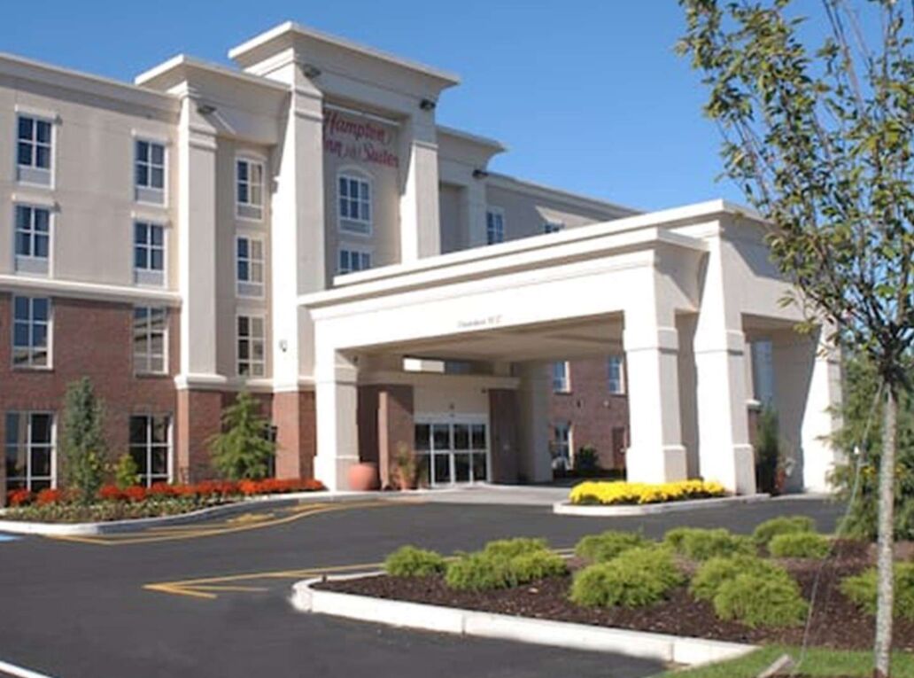 Picture of Hampton Inn and Suites Plymouth