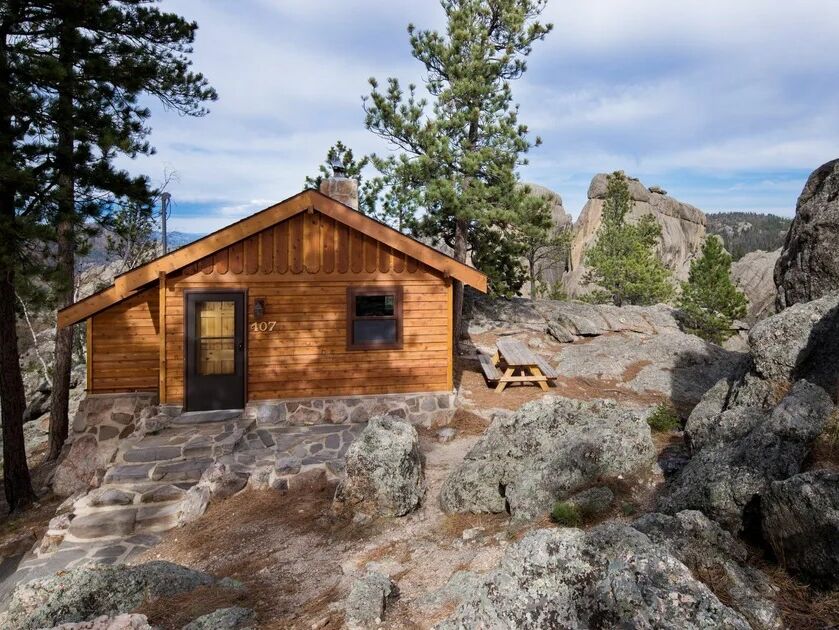 Picture of Sylvan Lake Lodge