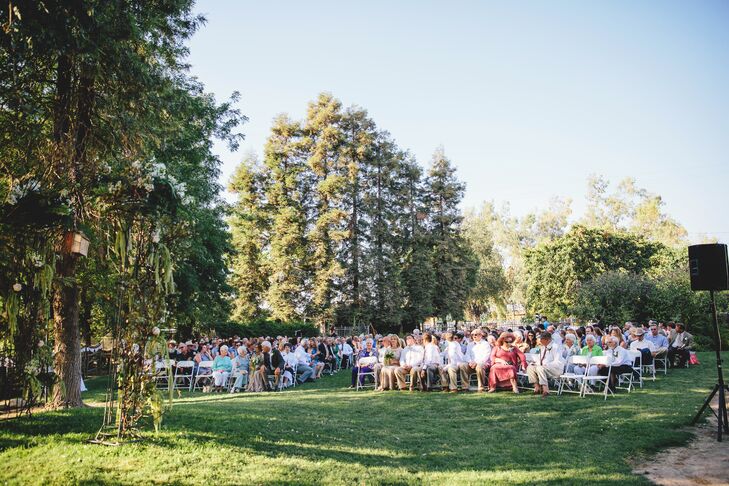 “Our wedding took place in the country at my parent's farm. The ceremony took place next to a pond in front of the same home I was brought to on the day I was born,” says Anna. “I chose it because I love this land, and it is where I can sighrnand say "I am home.”,”rn