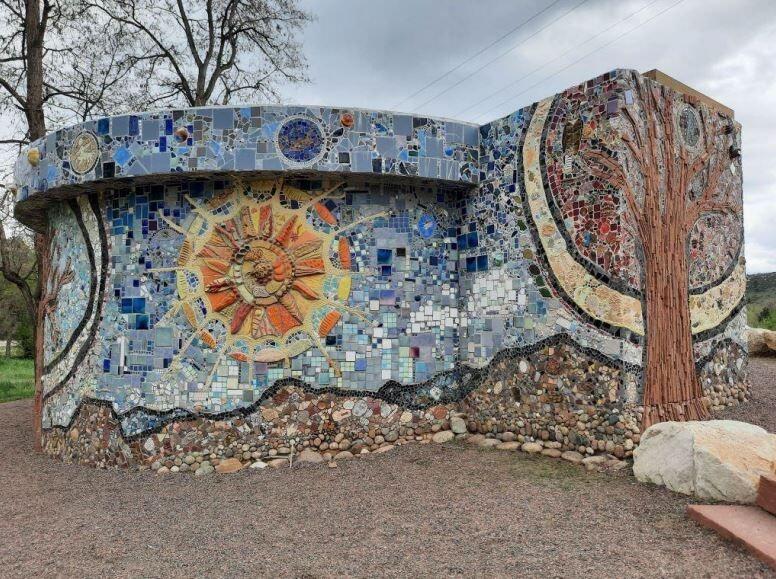 Picture of Lyons Community Clarifier Mosaic