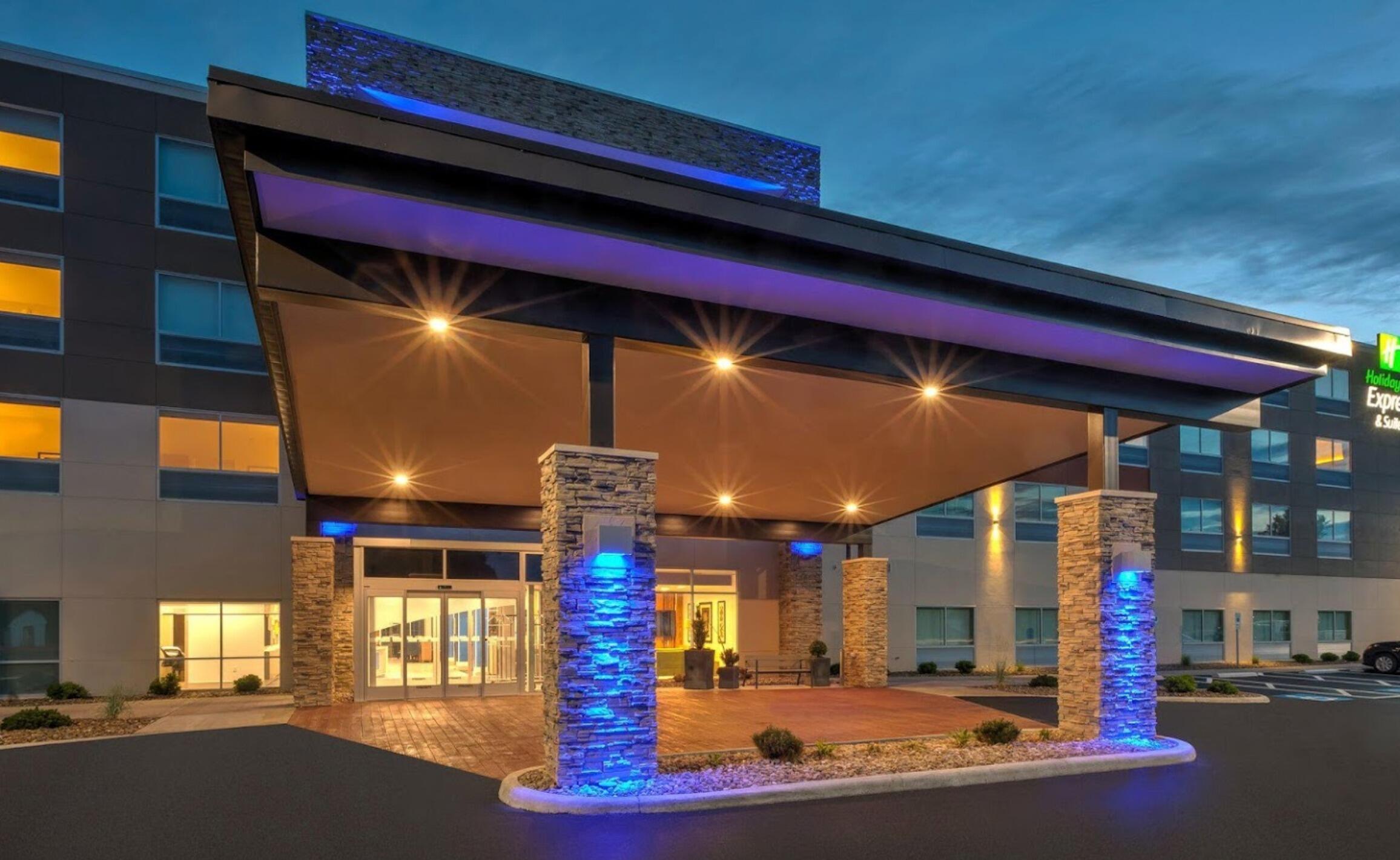 Picture of Holiday Inn Express & Suites Milan – Sandusky Area, an IHG Hotel