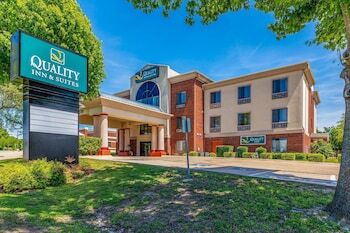 Picture of Quality Inn & Suites