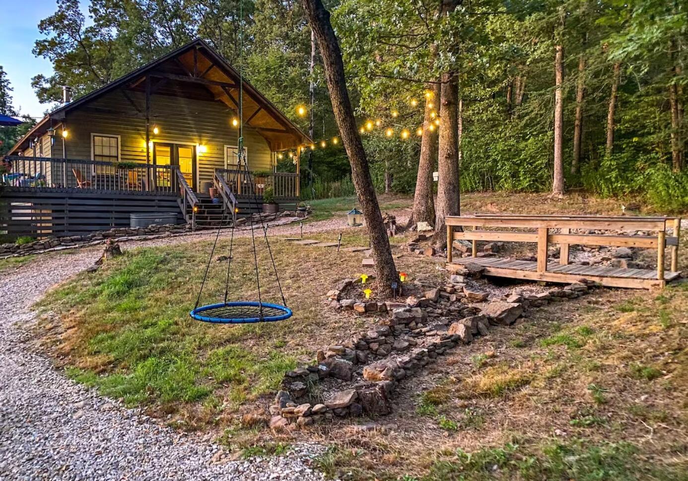 Picture of Sundance Cabin: 20 acres w/hot tub + mountain view