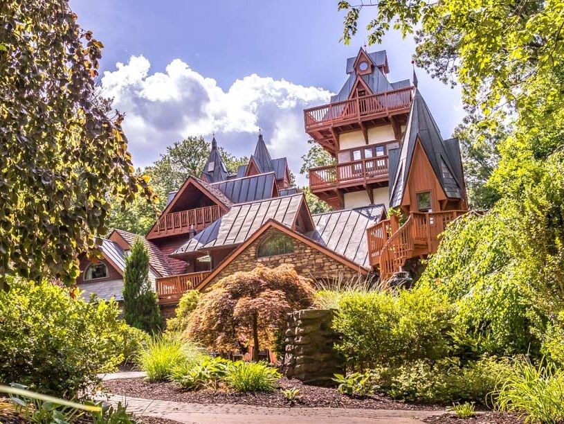 Picture of Landoll's Mohican Castle - Luxury Hotel in Central Ohio