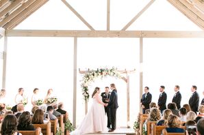 Simple and Elegant Wedding Ceremony at Allen Farmhaus in Texas