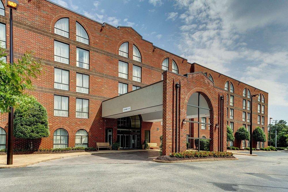 Picture of Embassy Suites by Hilton Williamsburg