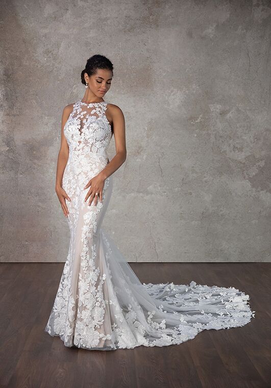 Essense of Australia D4141 Fit-and-Flare Wedding Dress - 6