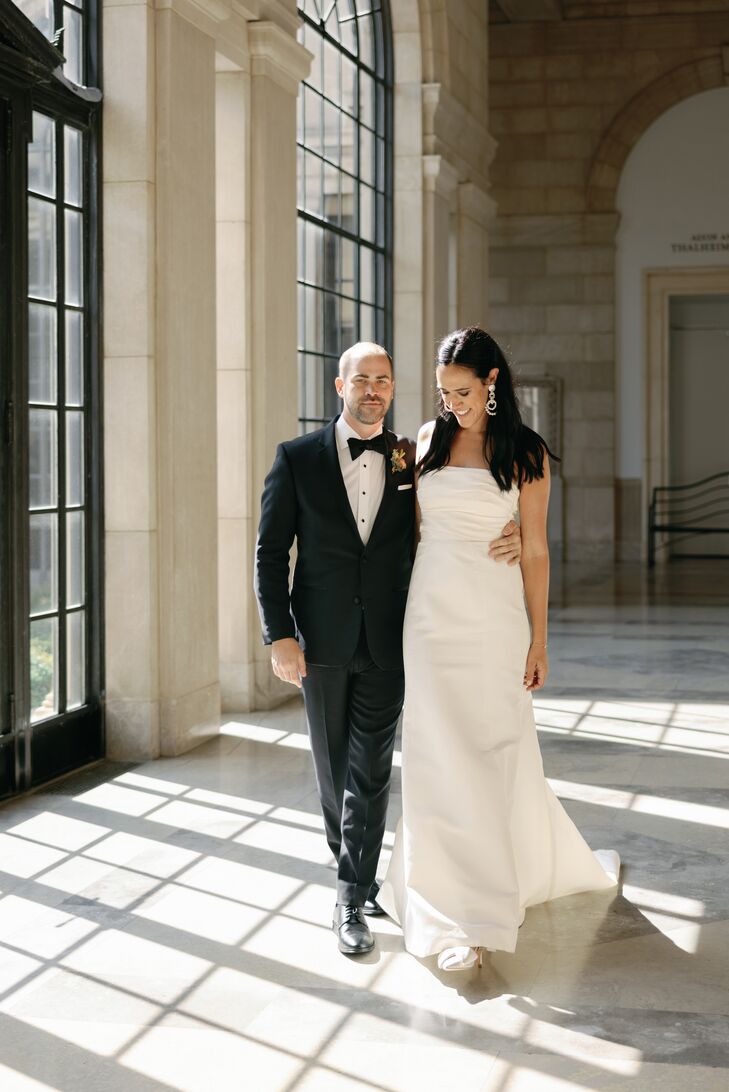 <a href="https://www.theknot.com/content/12-month-wedding-planning-countdown" target="_blank">Planning your wedding</a> can be stressful—it’s importan