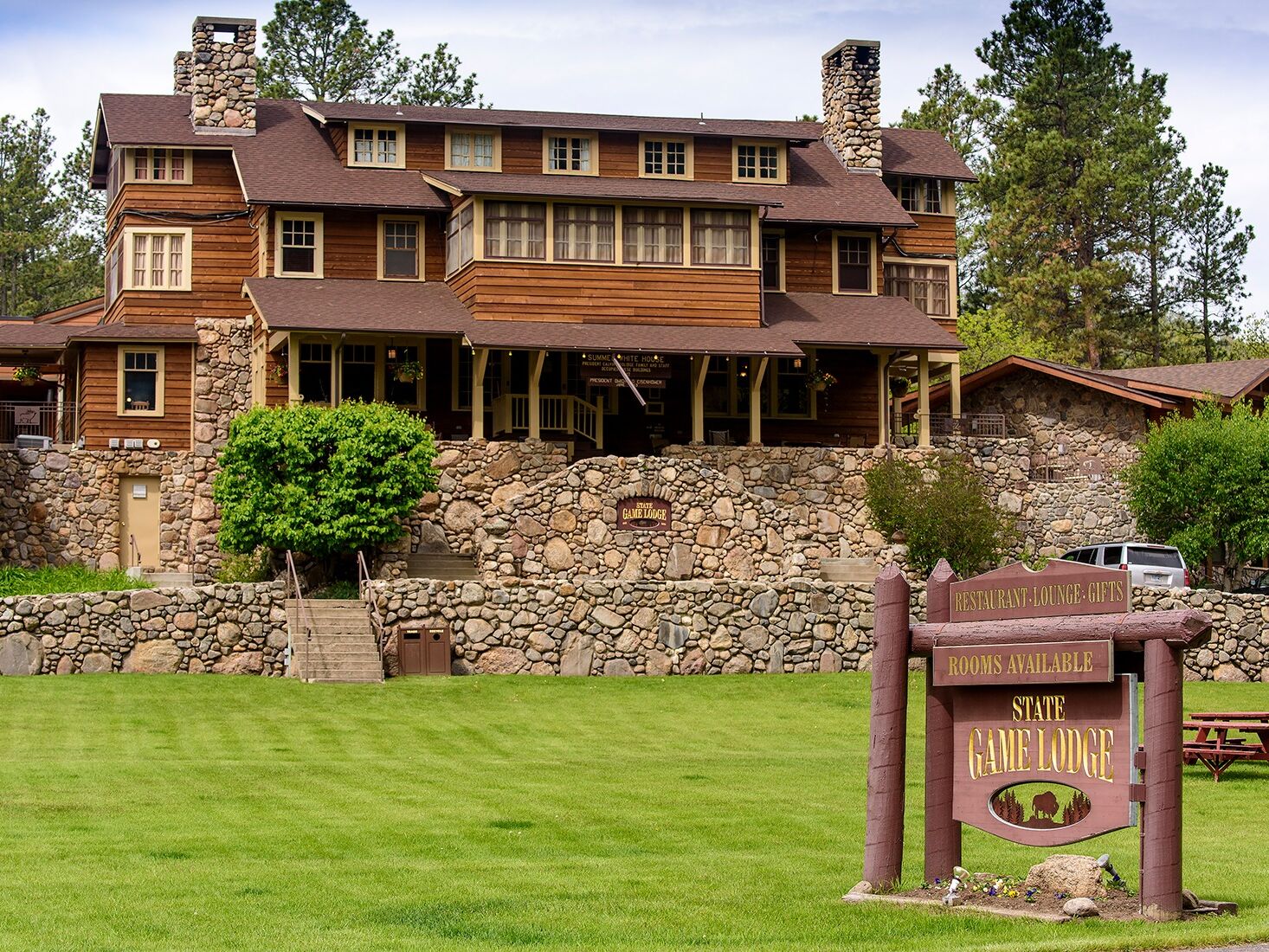 Picture of Custer State Game Lodge