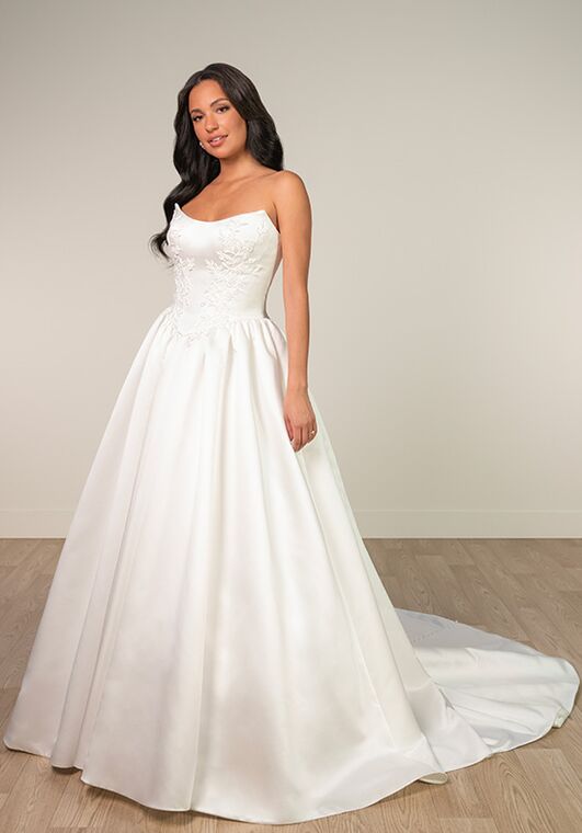 Stella York SY8239 Ball Gown Wedding Dress - 5