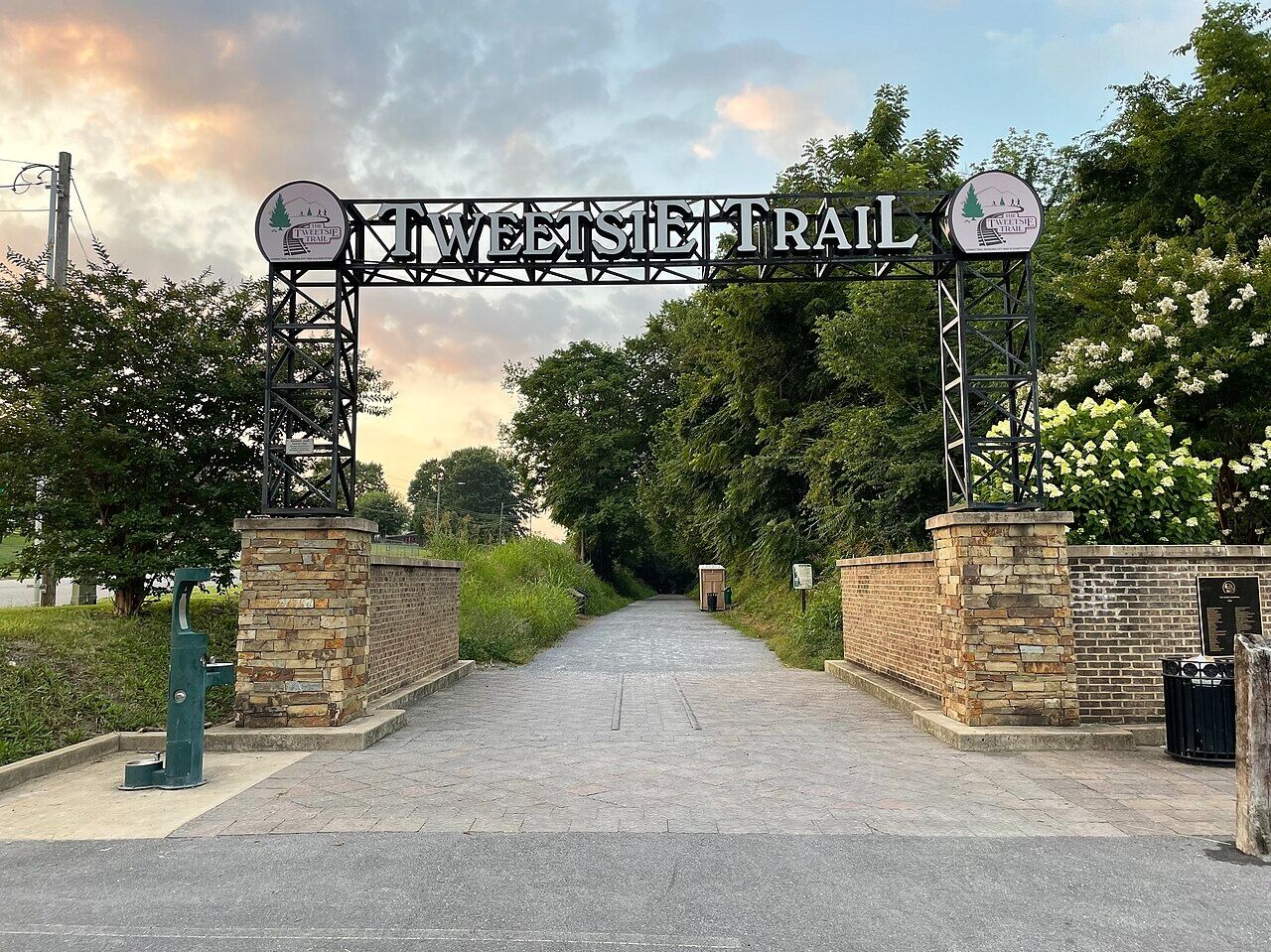 Picture of Tweetsie Trail Trailhead