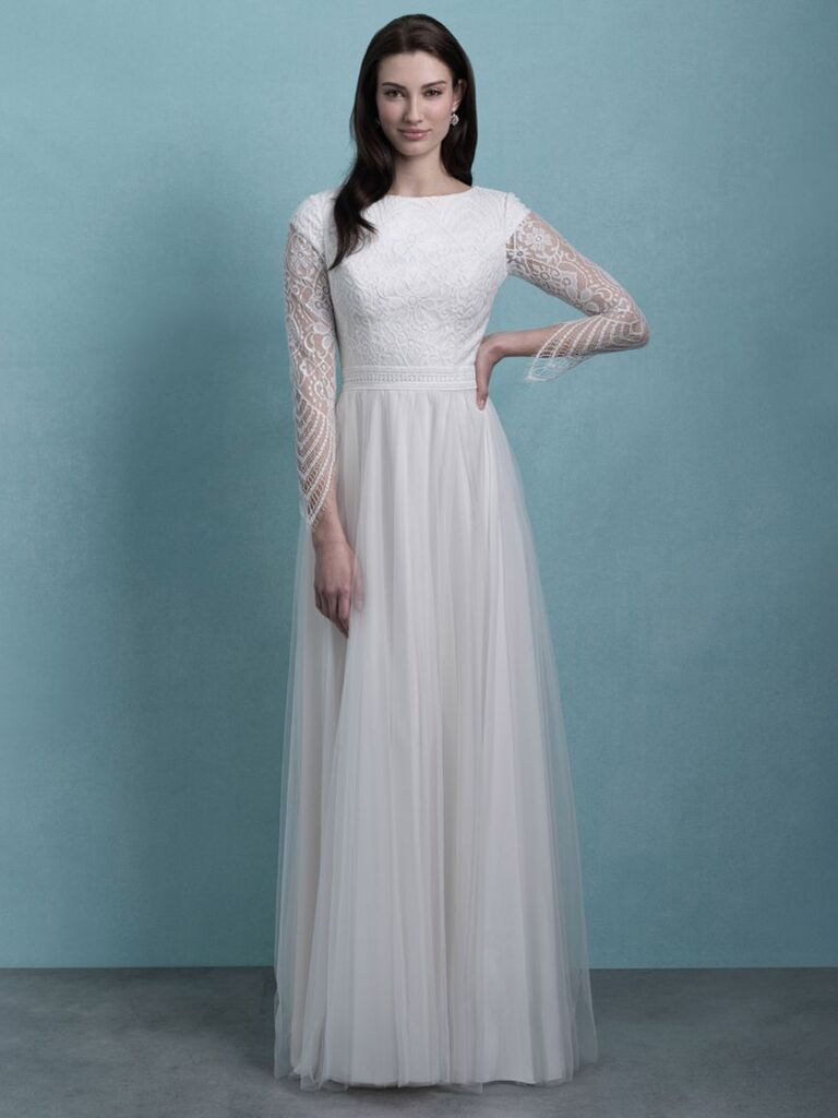 The Best High Neck Wedding Dresses for 2021