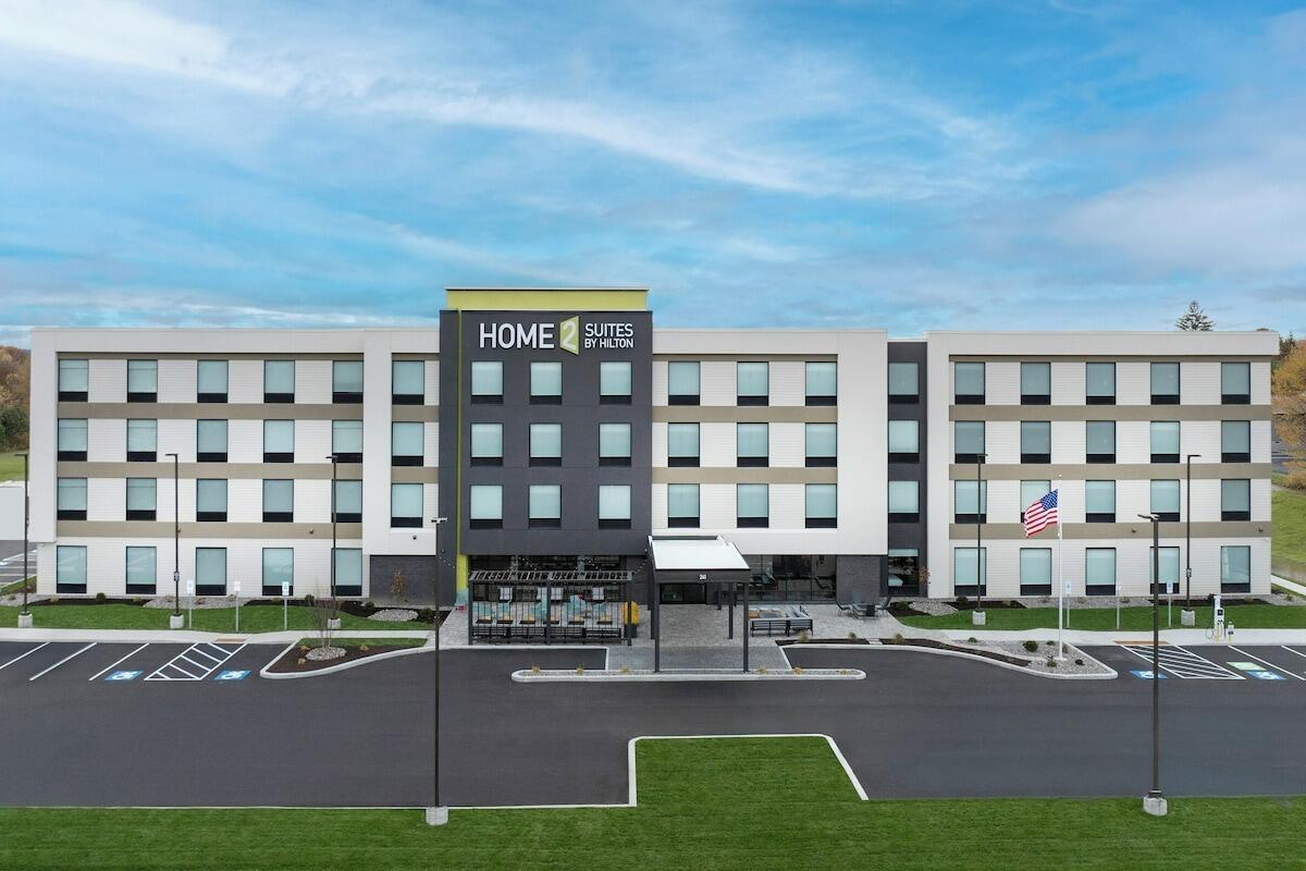 Picture of Home2 Suites by Hilton Syracuse Liverpool Airport Area
