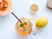mocktail in mason jar