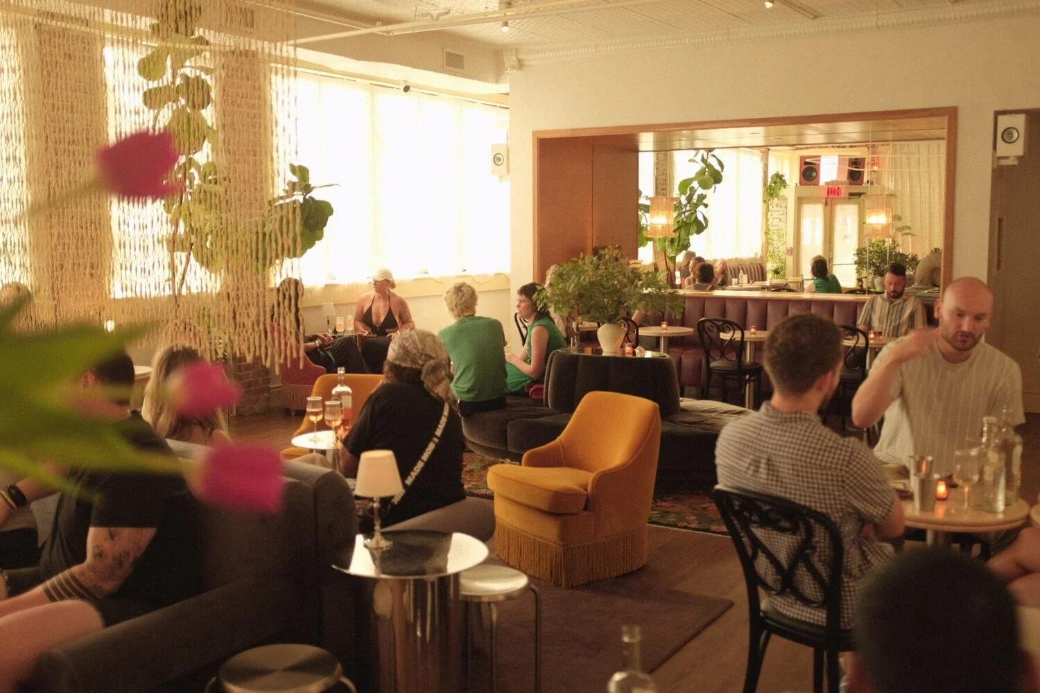 Picture of Le Lounge