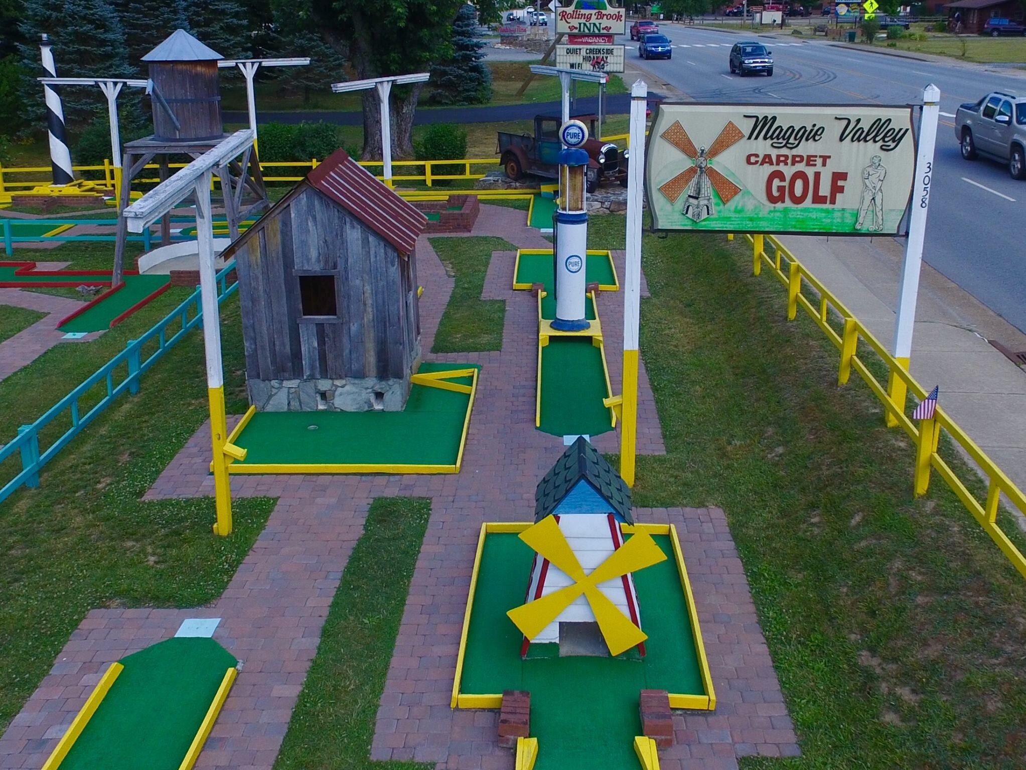Picture of Maggie Valley Carpet Golf