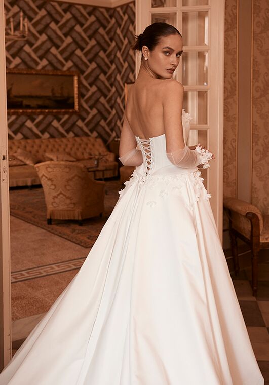 Soft flow by Ricca Sposa Atelier Matilda 25-001(3) Ball Gown Wedding Dress - 7