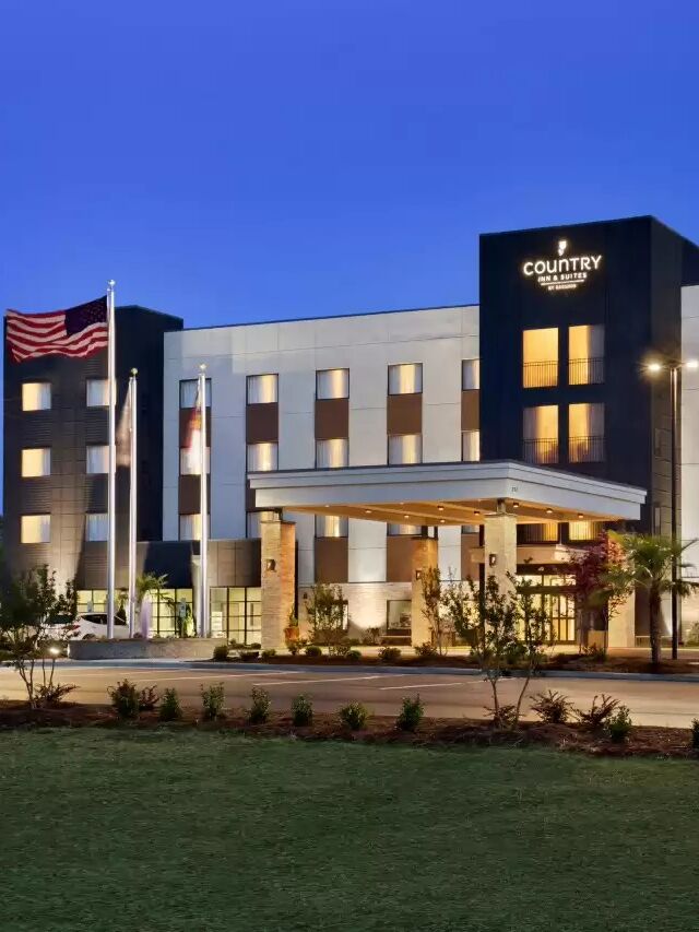 Picture of Country Inn & Suites by Radisson, Ft. Atkinson, WI