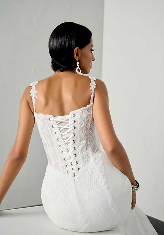Justin Alexander Signature Valour Fit-and-Flare Wedding Dress - 4