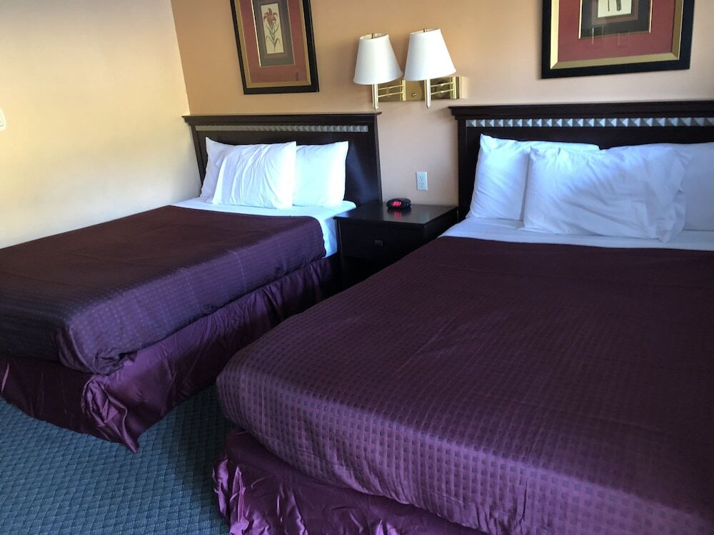 Picture of Hometown Inn Athens