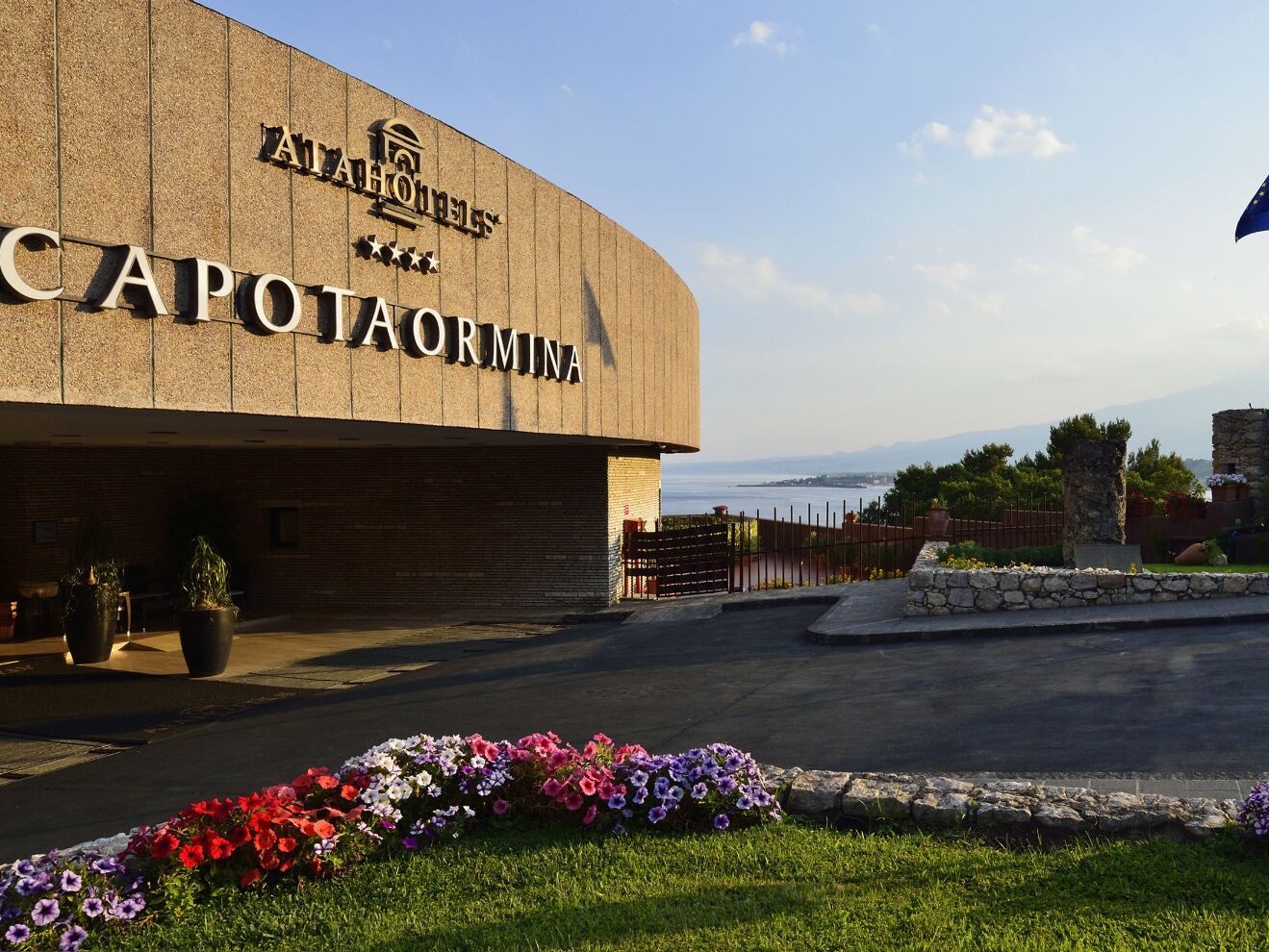 Picture of UNAHOTELS Capotaormina