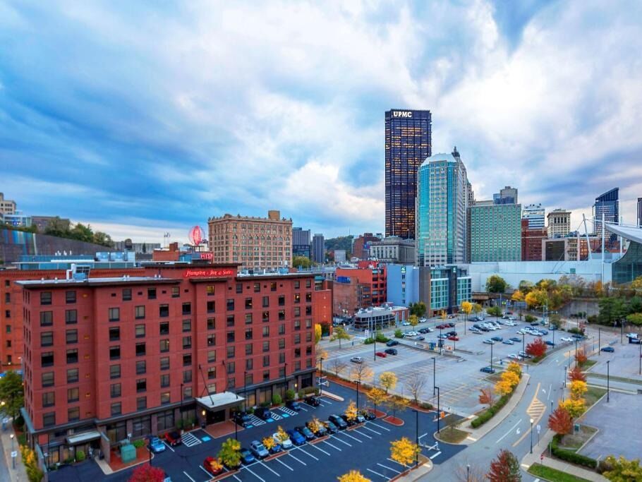Picture of Hampton Inn & Suites Pittsburgh-Downtown