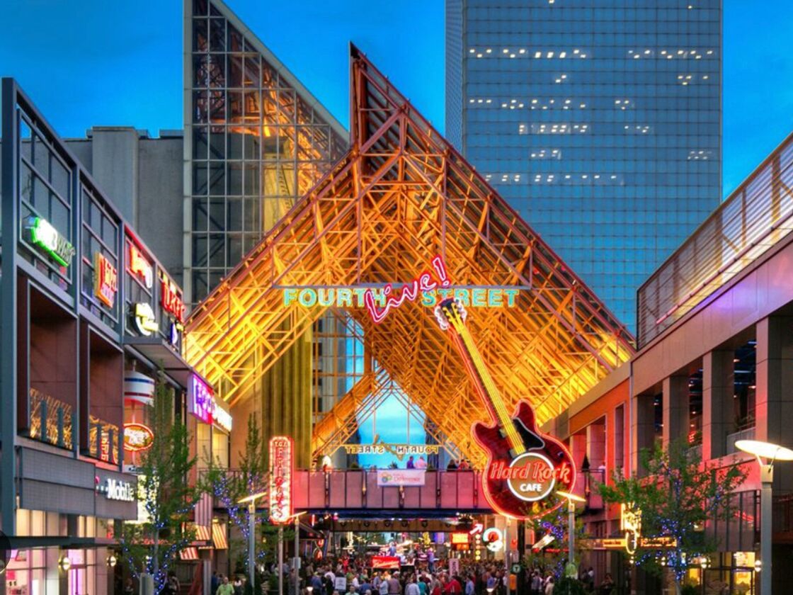 Picture of Fourth Street Live!