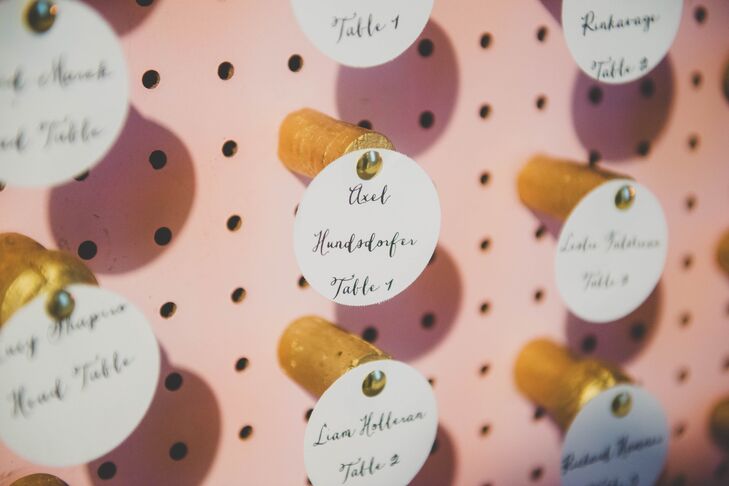 Gold Plug With Escort Card