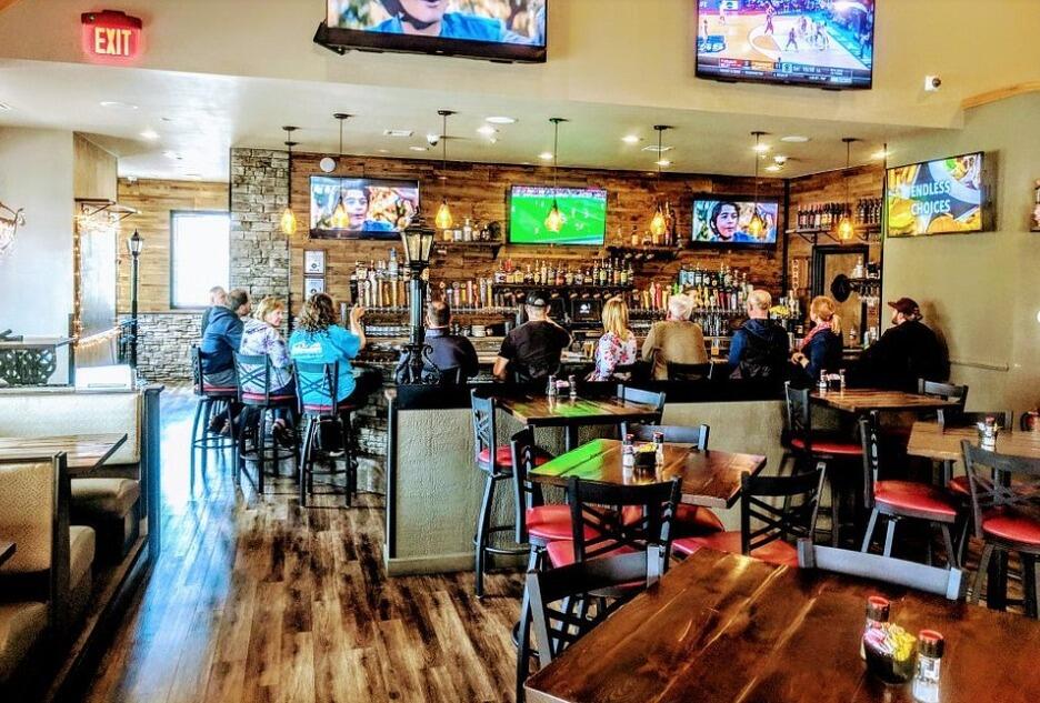 Picture of Iron & Ale Lynchburg Tap and Table