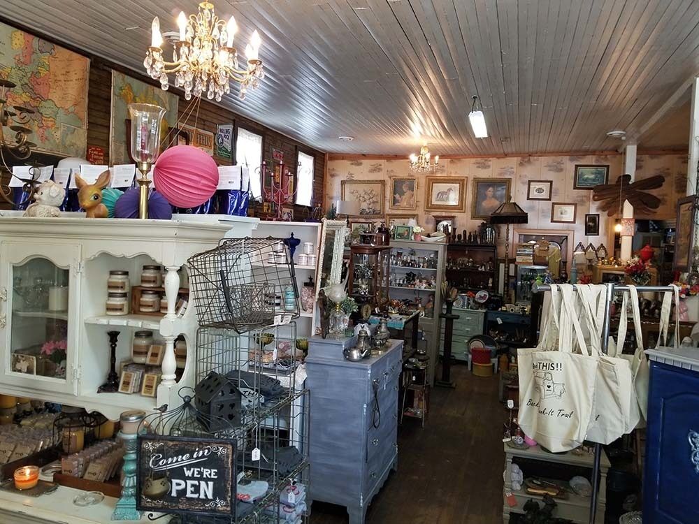 Picture of Antiques Iowa