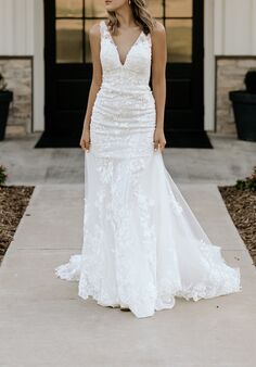 Essense of Australia D3657 Fit-and-Flare Wedding Dress