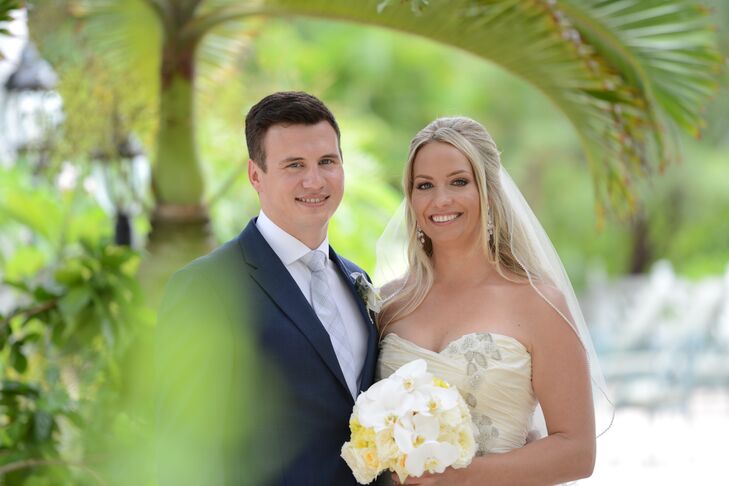 While Kristine Kirkconnell (33 and an interior designer) and Kyle Williams (29 and an accountant) were vacationing in Negril, Jamaica, having a candle