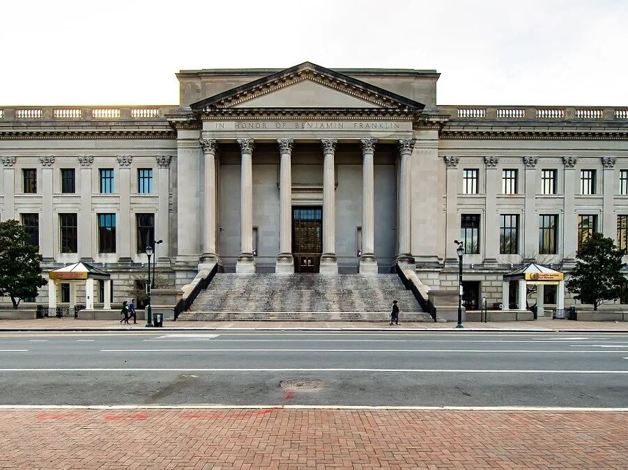 Picture of Tour the Franklin Institute