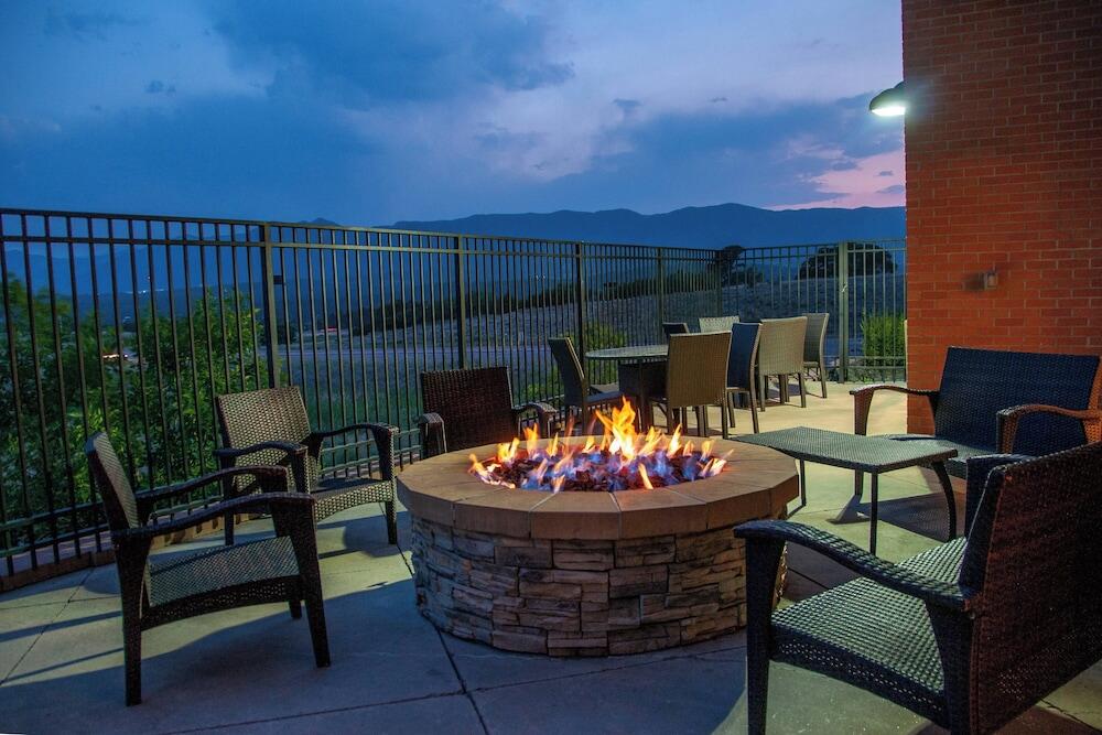 Picture of Fairfield Inn & Suites Colorado Springs N./Air Force Academy
