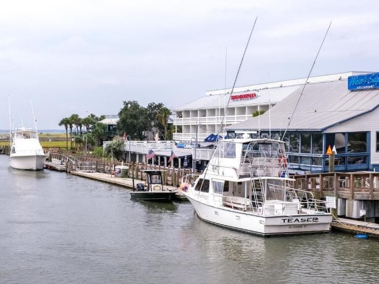 Picture of Shem Creek Inn