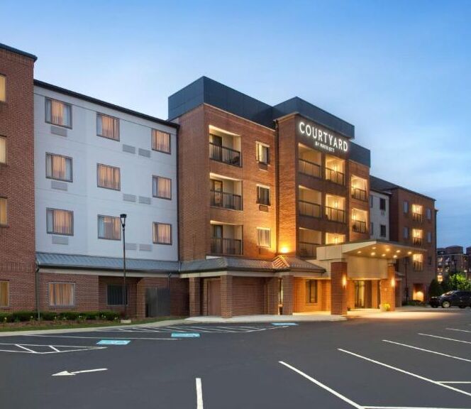 Picture of Courtyard by Marriott Worcester