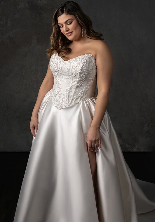 Essense of Australia D4332+ A-Line Wedding Dress - 5