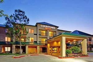 Picture of Courtyard Houston The Woodlands