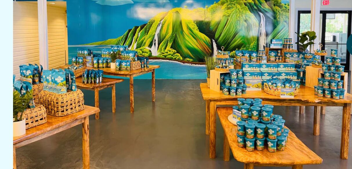 Picture of Mauna Loa Mac Nut Visitors Center (1 Hour 38 Minute Drive from Kona)