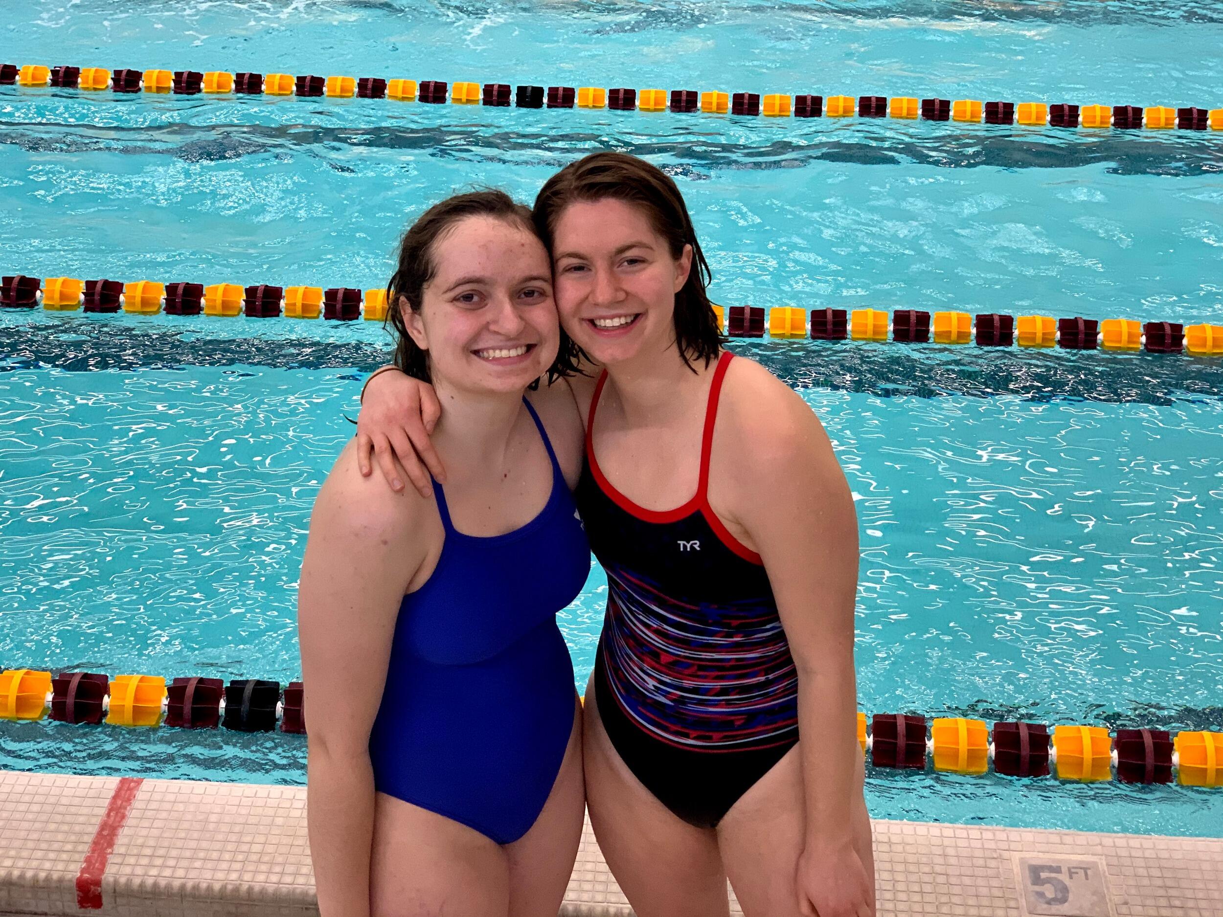 Julie studies Rhetoric, Sociology, and Sustainability at Drake University in Des Moines, IA. She survives one year of D1 rowing, then joins the swim club with long-time friend Caroline
