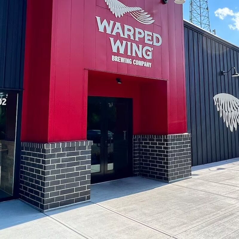 Picture of Warped Wing Barrel Room & Smokery - Springboro
