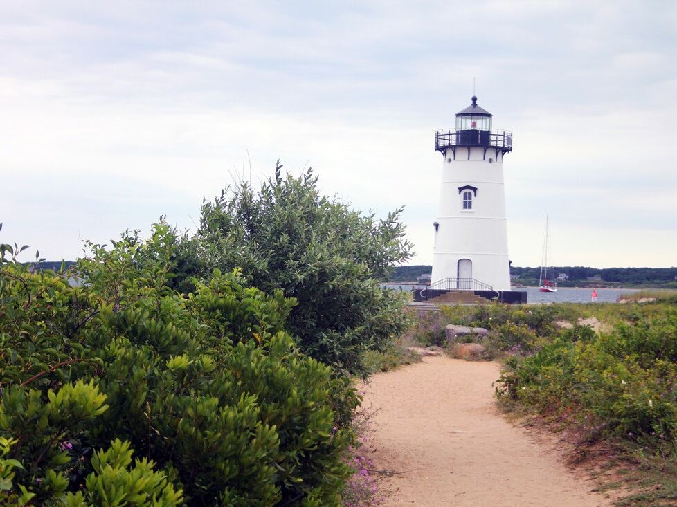 Picture of Edgartown Harbor Lighthouse