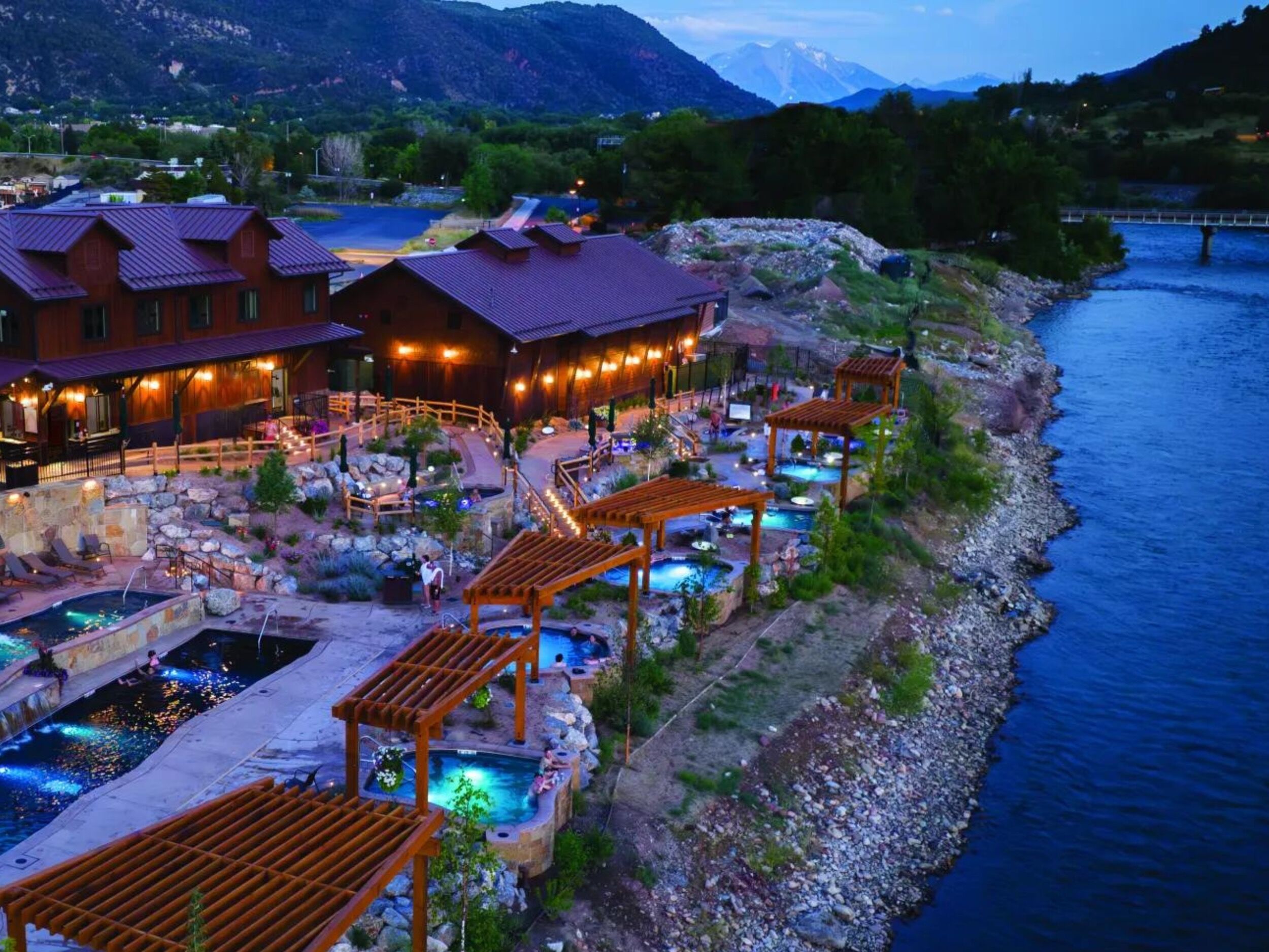 Picture of Iron Mountain Hot Springs