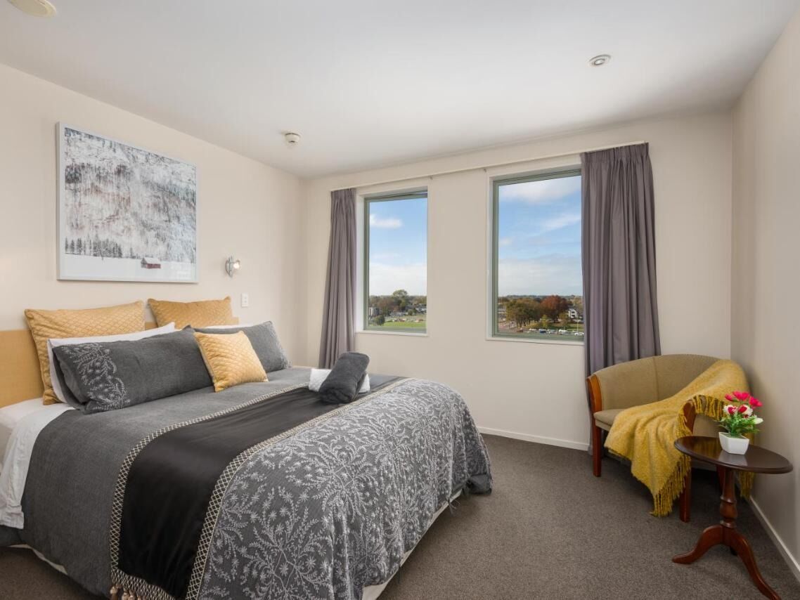 Picture of Spacious 2 Bedroom Apartment Downtown Christchurch